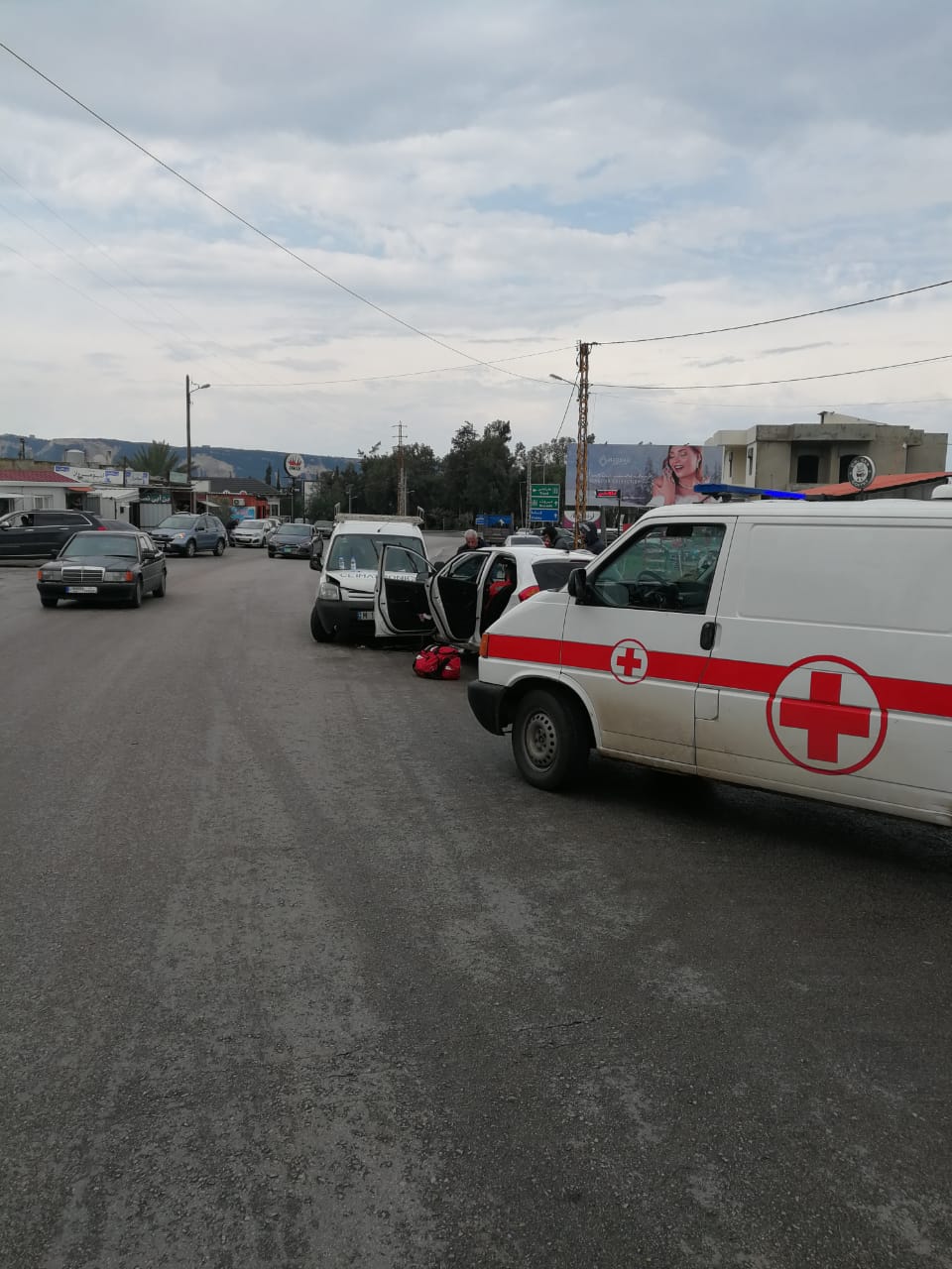 4 جرحى بحادث سير على طريق شكا كفرحزير