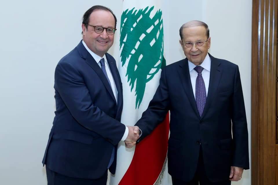 الرئيس عون عرض مع هولاند الاستعدادات لتنفيذ توصيات سيدر .