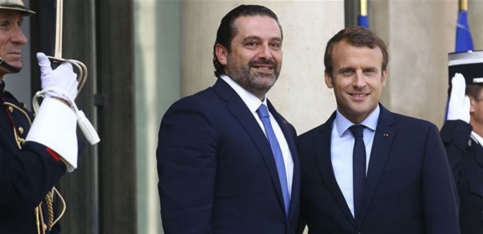 الرئيس الفرنسي:يؤكد التزام بلاده الكامل تطبيق القرارات التي اتخذت في مؤتمر “سيدر