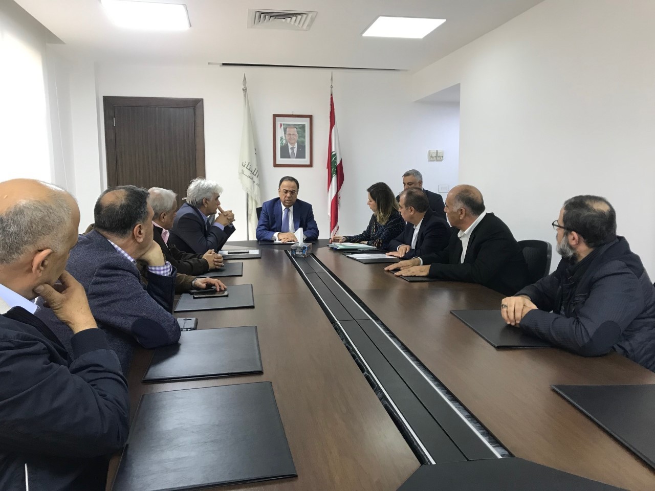 وزير الاقتصاد التقى وفداً من اصحاب الافران