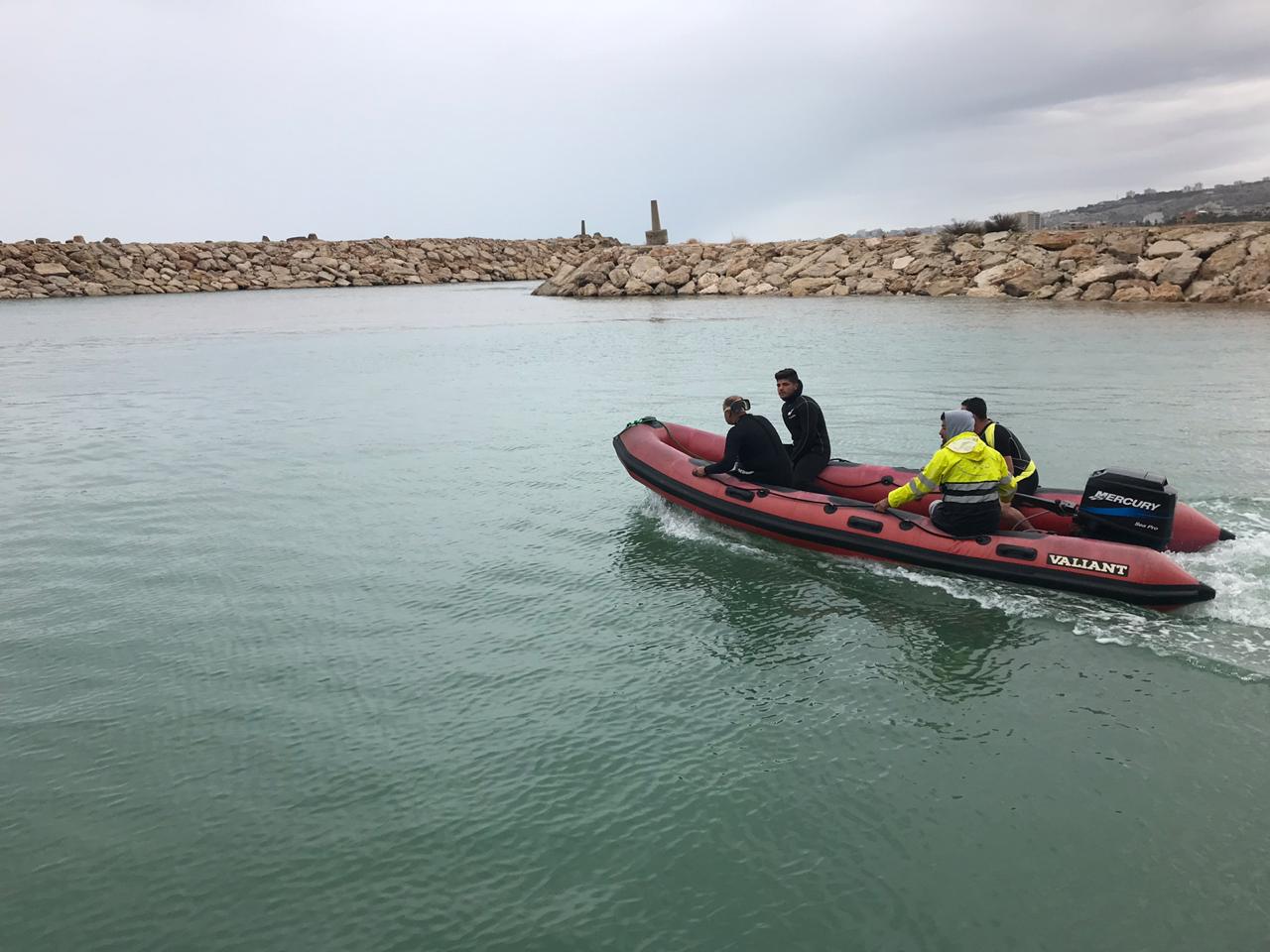 العثور على الشابين اللذين فقدا قبالة معمل الجية على قيد الحياة