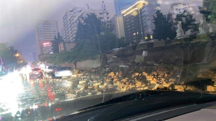 انهيار جزء من مدافن اليهود في السوديكو