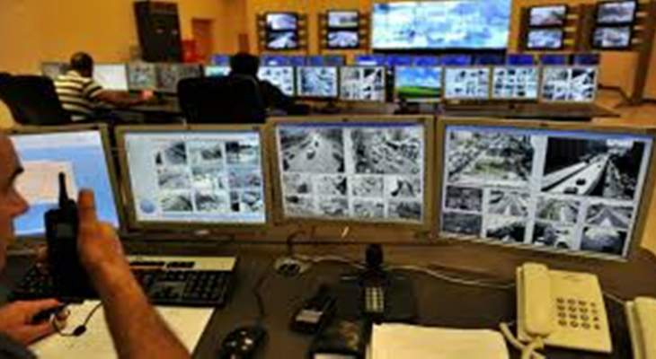 قطع الطرق الدولية والفرعية في المنية ودير عمار