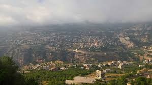 عاصفة هواء في بشري قطعت اسلاك الكهرباء