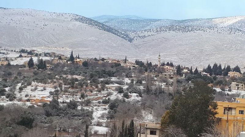 العاصفة الثلجية كريم تشتد.