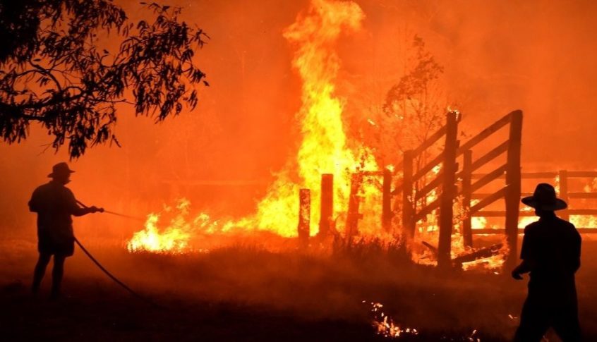 حريق ضخم في منطقة صناعية تسبب في خسائر تقارب 75 مليون يورو في ألمانيا