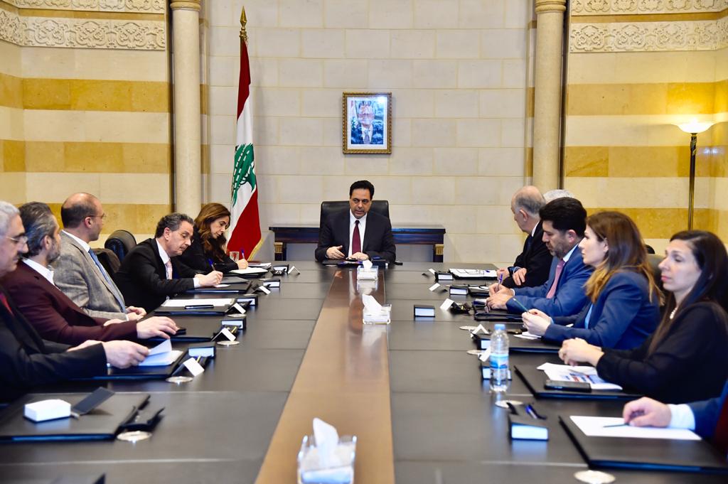 الرئيس دياب ترأس اجتماعا لمتابعة الإجراءات الوقائية من الفيروس وسبل رفع مستوى التأهب