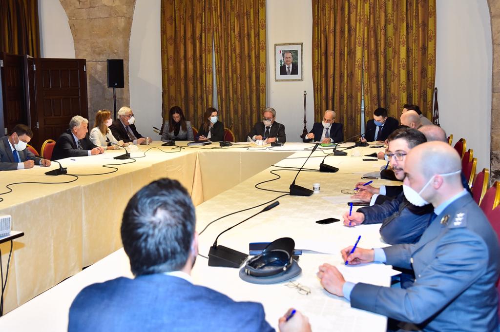 الوزير المشرفيه ترأس اجتماعا للجنة متابعة الشأن الاجتماعي.