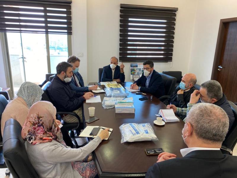 سلسلة اجتماعات لوزير الصحة قبيل إطلاق مرحلة زيادة عدد الفحوصات