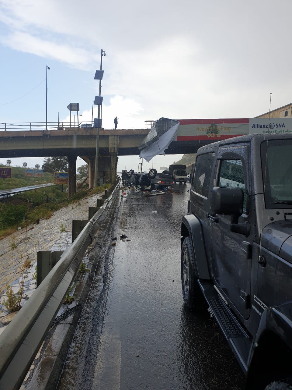 حادث سير على جسر الرويال