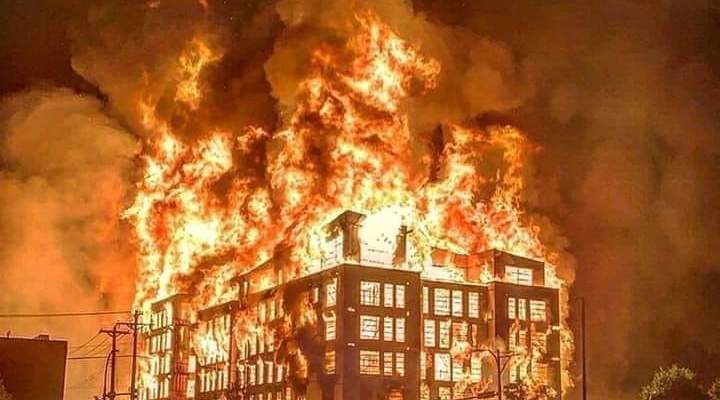 تجدد الاحتجاجات أمام البيت الأبيض