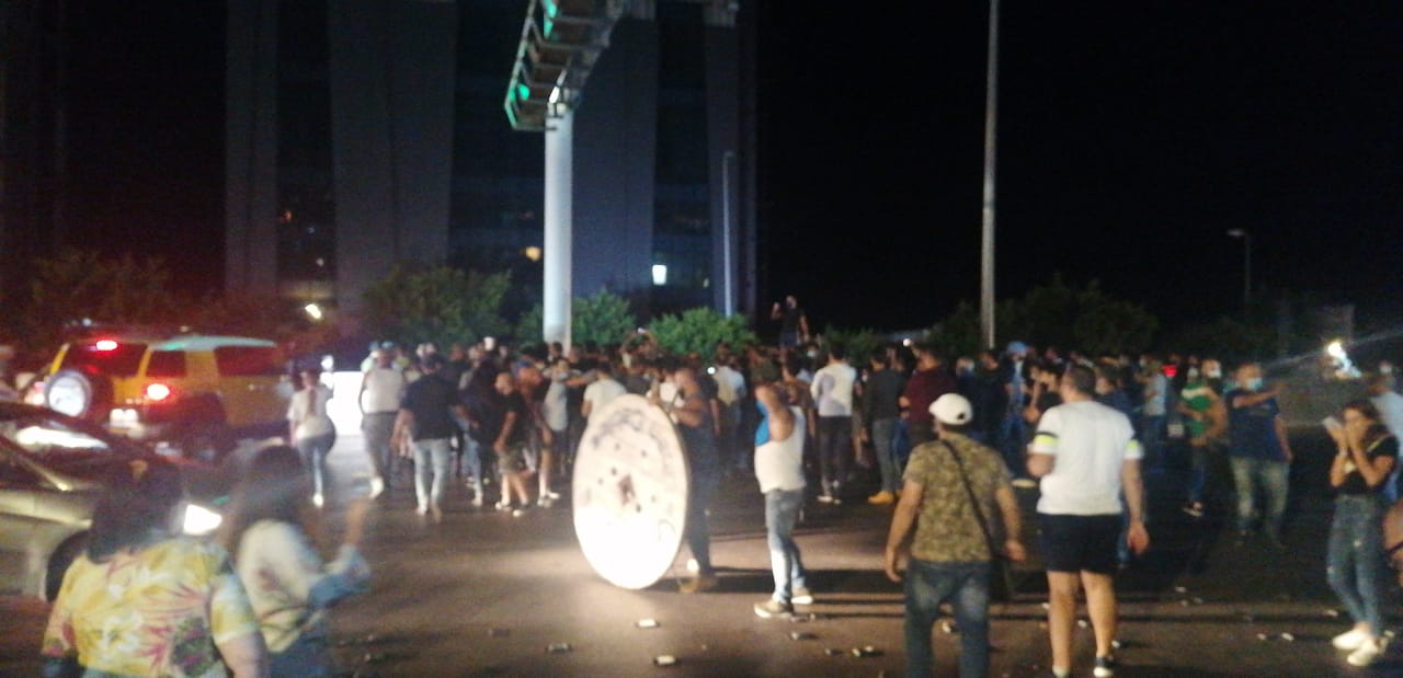 اقفال اوتوستراد جل الديب انطلياس