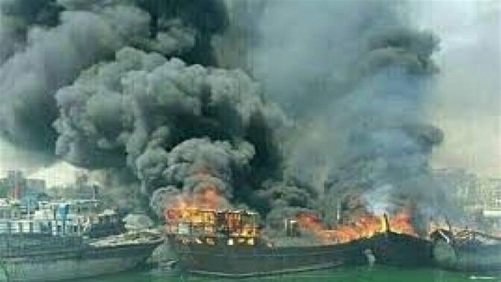 حريق في 7 سفن في ميناء بوشهر في جنوب إيران