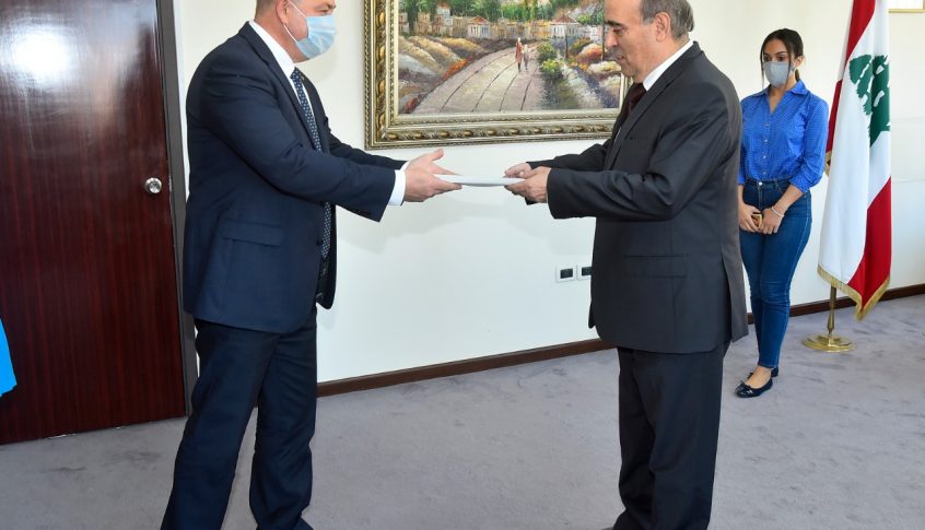 وهبه تسلم اوراق اعتماد سفير روسيا الجديد لدى لبنان