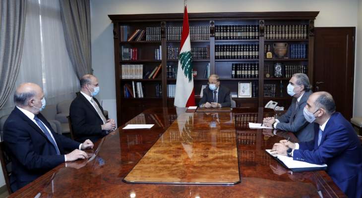 عون بحث مع حسن بالإجراءات المتعلقة بتوقيع اتفاق مع “فايزر” للحصول على لقاحات ضد كورونا