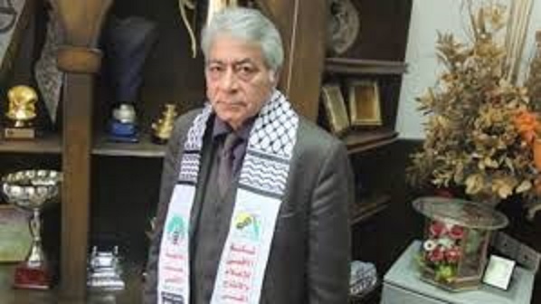 وفاة نجم الأهلي المصري والنجمة اللبناني السابق محمود رشدي .