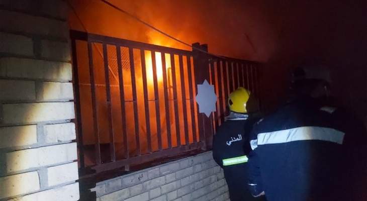 اندلاع حريق كبير داخل الجامعة التكنولوجية في بغداد