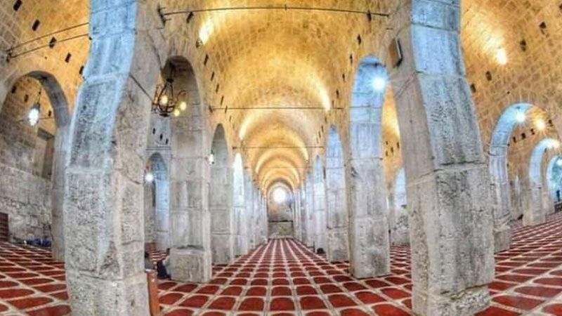 شرطة الاحتلال تقتحم المصلى المرواني في المسجد الأقصى