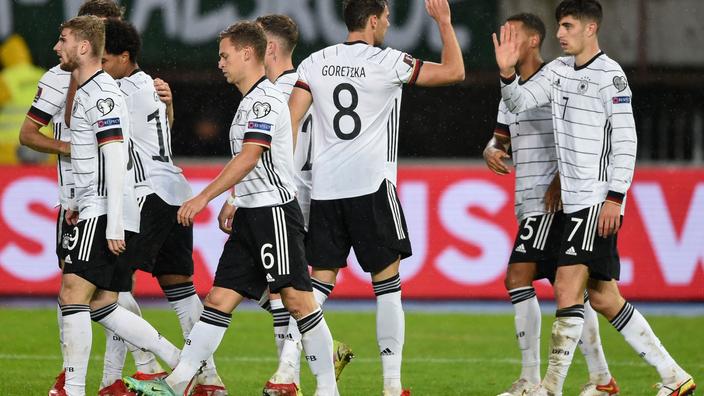 التصفيات الأوروبية لمونديال قطر 2022 لكرة القدم : ألمانيا أوّل المتأهلين إلى النهائيات بإحرازها بطولة المجموعة العاشرة .