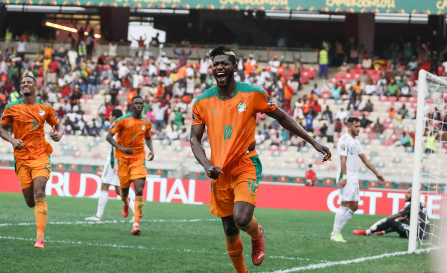 الإتحاد اللبناني لكرة القدم يسمح بحضور المشجعين بشروط لدعم المنتخب . كأس الأمم الإفريقية لكرة القدم : خروج مخيّب للجزائر من الدور الأوّل . كأس إسبانيا : بلباو يُخرج برشلونة .