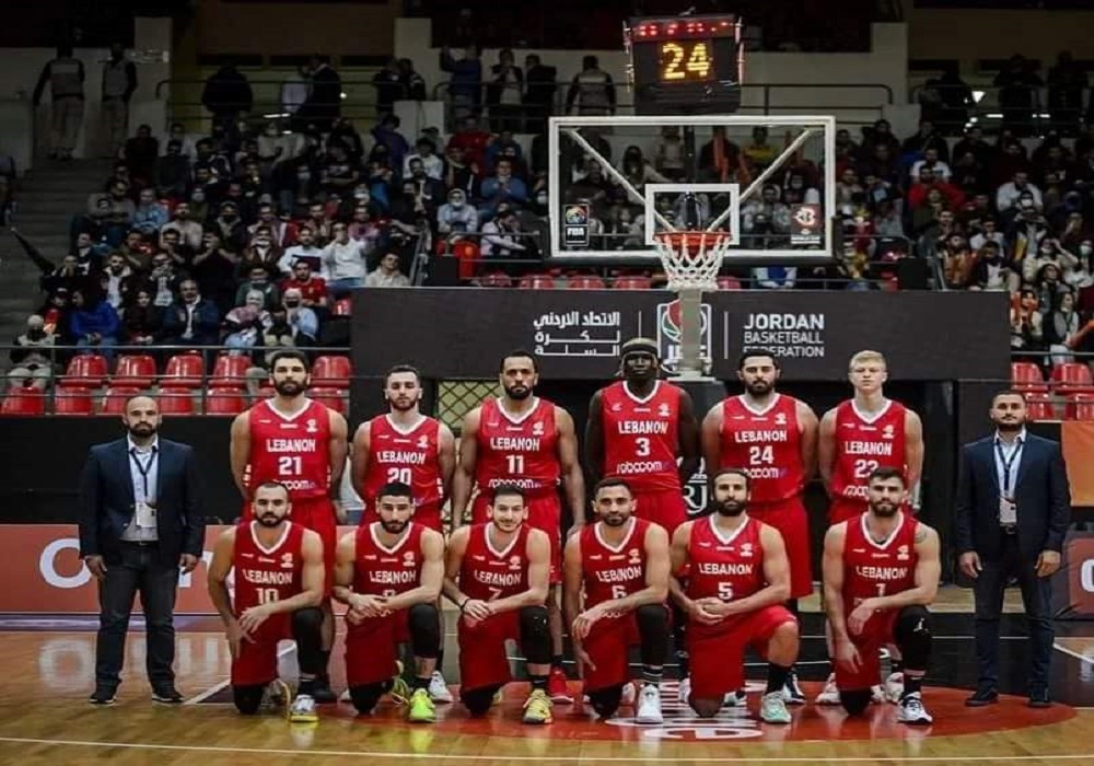 التصفيات الآسيوية لمونديال 2023 في كرة السلّة : لبنان يفوز على السعودية والصراع مشتعل مع الأردن على صدارة المجموعة الثالثة .