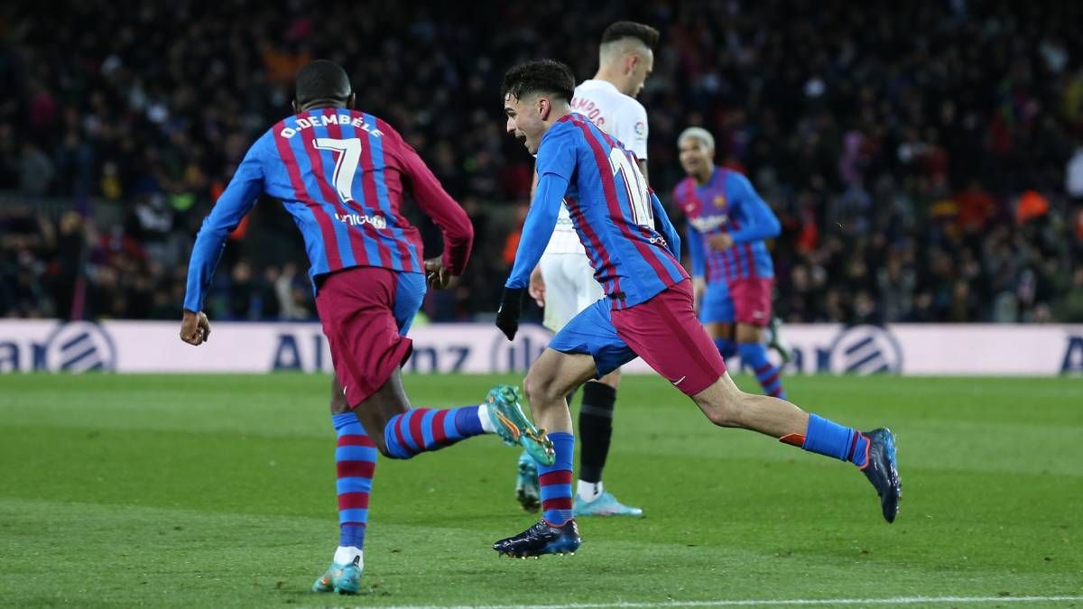 البطولات الوطنية الأوروبية في كرة القدم : إسبانيا , برشلونة يفوز على إشبيلية وينتزع منه المركز الثاني . إيطاليا , إنتر ميلان يعود للمنافسة على الصدارة بفوزه على يوفنتوس .