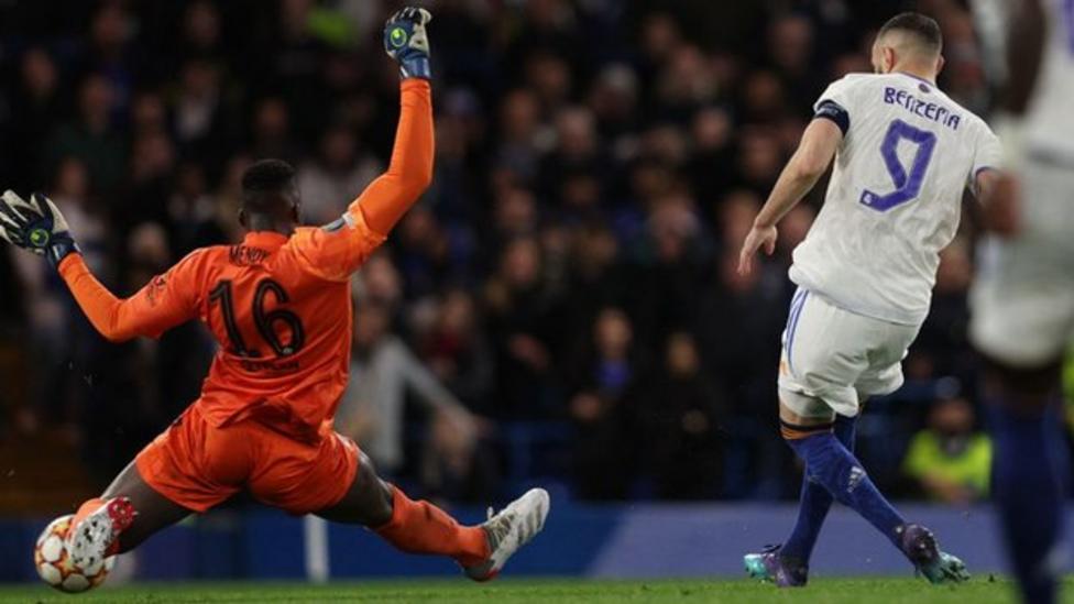 ختام ذهاب الدّور الربع نهائي لدوري أبطال أوروبا لكرة القدم : تشلسي المهزوز يستسلم أمام ريال مدريد , وفياريال يفاجئ بايرن ميونيخ .