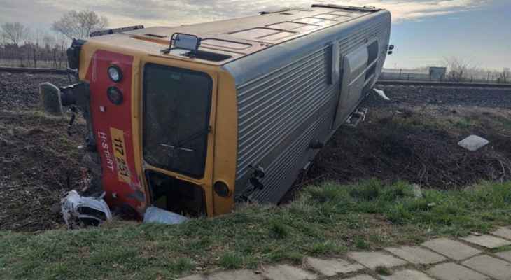الشرطة: 5 قتلى وأكثر من 10 مصابين بعد اصطدام شاحنة بقطار في المجر