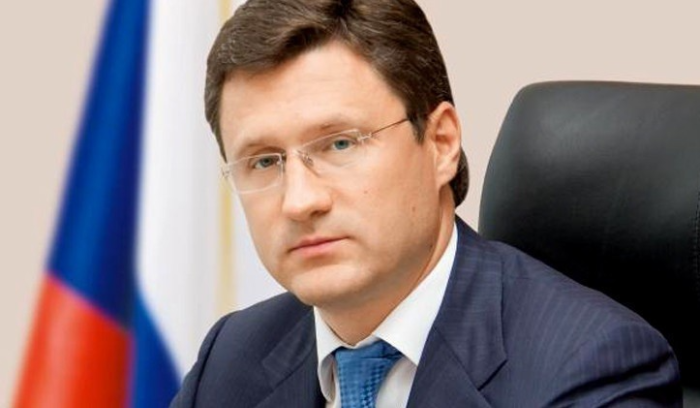 نوفاك: روسيا قد تخفض إنتاج النفط قليلا بعد تحديد السقف السعري