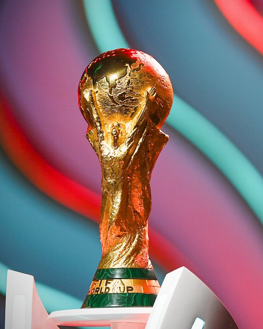 مونديال قطر 2022 لكرة القدم : الفيفا يرفع عدد اللاعبين في اللائحة النهائية للمنتخبات المشاركة في كأس العالم إلى 26 .