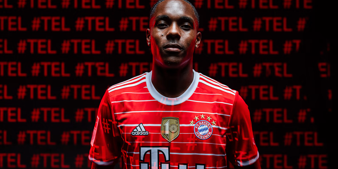 خليفة روبرت ليفاندوفسكي في بايرن ميونيخ .