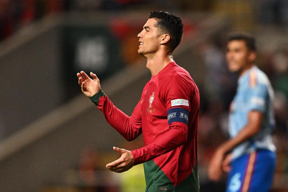 بعد الخسارة أمام إسبانيا في دوري الأمم الأوروبية , الصحافة البرتغالية تهاجم رونالدو .