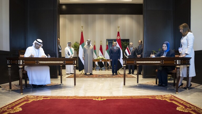 بن زايد والسيسي يشهدان توقيع إنشاء أكبر مشاريع الطاقة في مصر