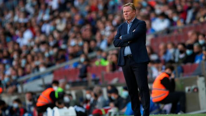 رونالد كومان يعود لتدريب منتخب هولندا .