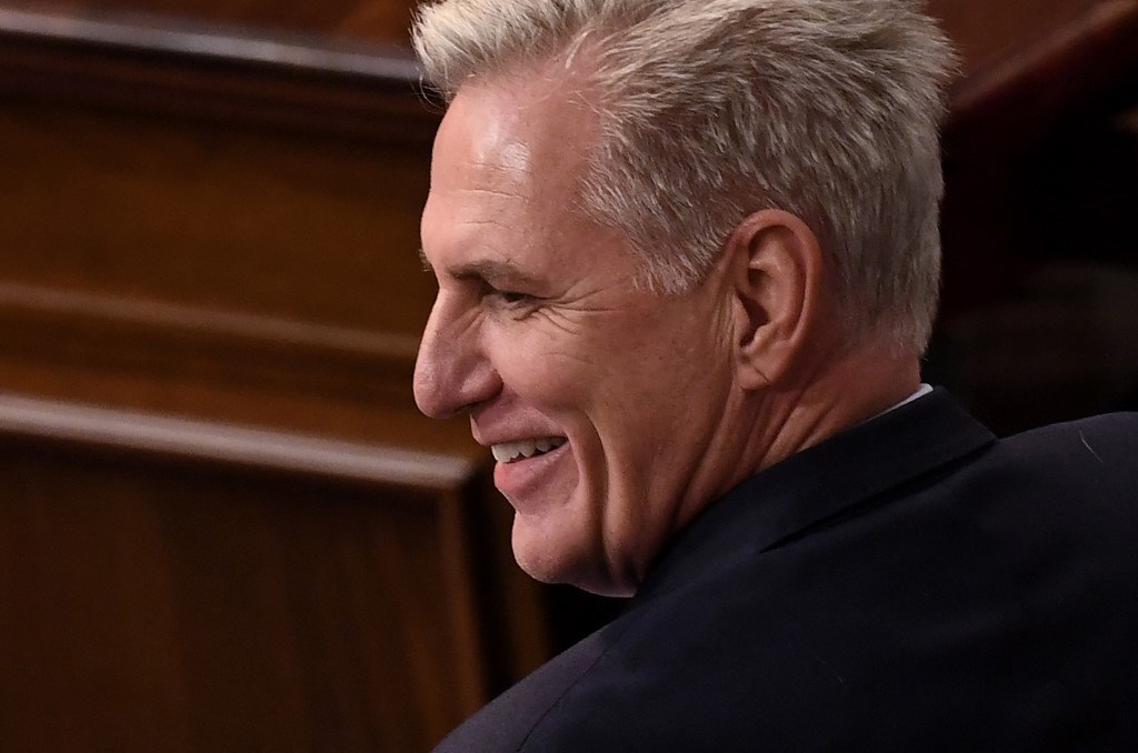 كيفن مكارثي رئيساً لمجلس النواب الأميركي بعد 15 جولة من التصويت