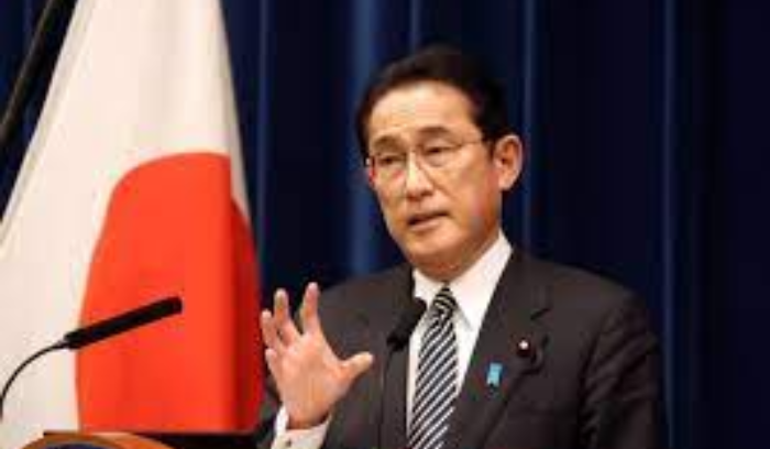 رئيس وزراء اليابان يتوجه إلى كييف للقاء زيلينسكي