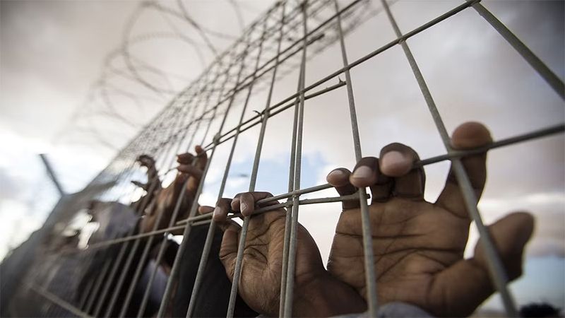 القسام تنجز تسليم الأسرى الإسرائيليين الأحياء لديها ضمن المرحلة الأولى من اتفاق غزة