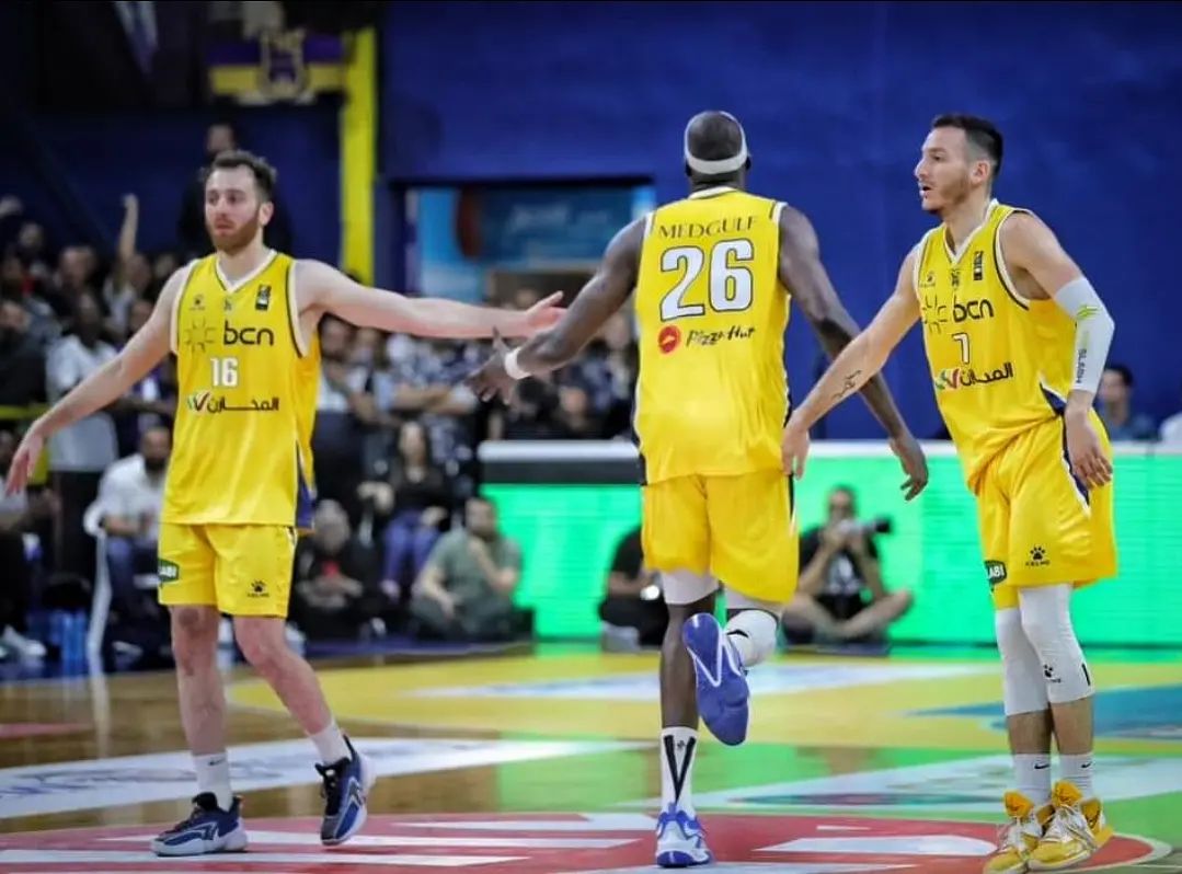 الرياضي بيروت يُسقط دينامو , ويتقدّم في سلسلة الدّور النّهائي (2-1) .