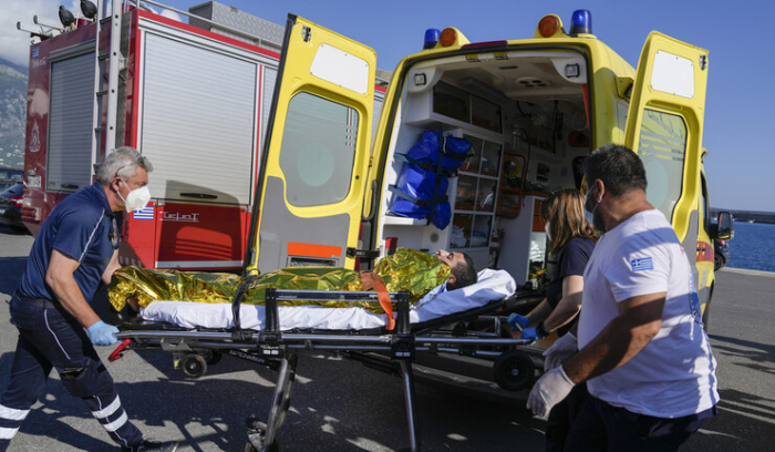 اليونان تعلن حدادا وطنيا لثلاثة أيام إثر غرق مهاجرين