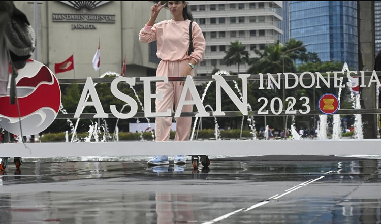 التوتر في بحر الصين الجنوبي على رأس جدول أعمال “آسيان +3”