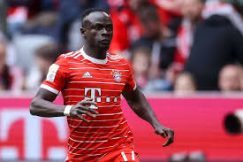 ساديو ماني نجم السنغال يغادر بايرن ميونيخ إلى النّصر السعودي .