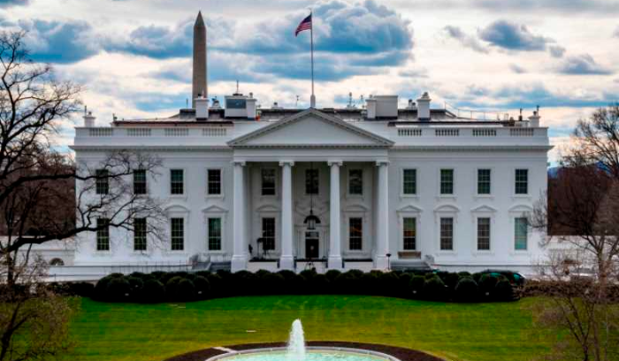 البيت الأبيض: ترامب محبط من بوتين ولقاؤهما ليس مستبعدا تماما.