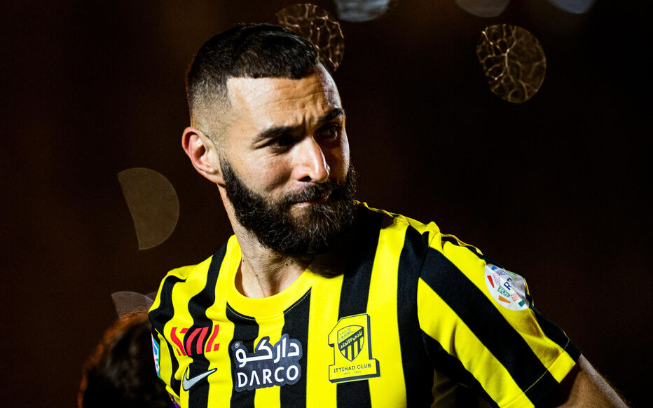 بن زيما ينفي أيّة علاقة له مع حزب الإخوان , ويهدّد بمقاضاة وزير الداخلية الفرنسي .