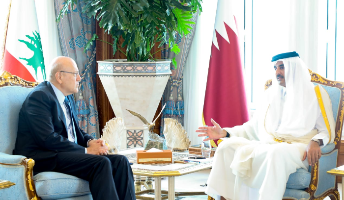 أمير قطر يلتقي ميقاتي في الديوان الاميري.