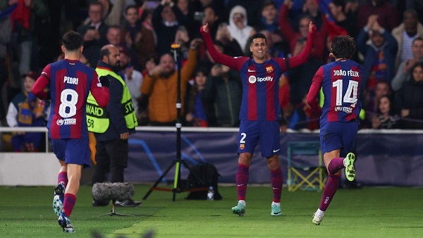 دوري أبطال أوروبا لكرة القدم : برشلونة , أتليتيكو مدريد , لاتسيو , دورتموند إلى دور ال16 .