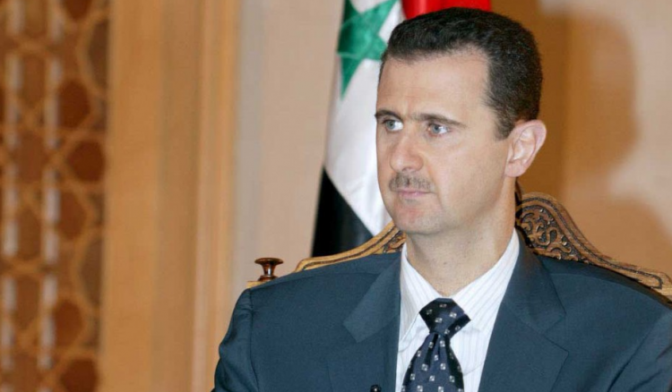 الرئيس الأسد وصل إلى الرياض للمشاركة في أعمال القمة العربية .