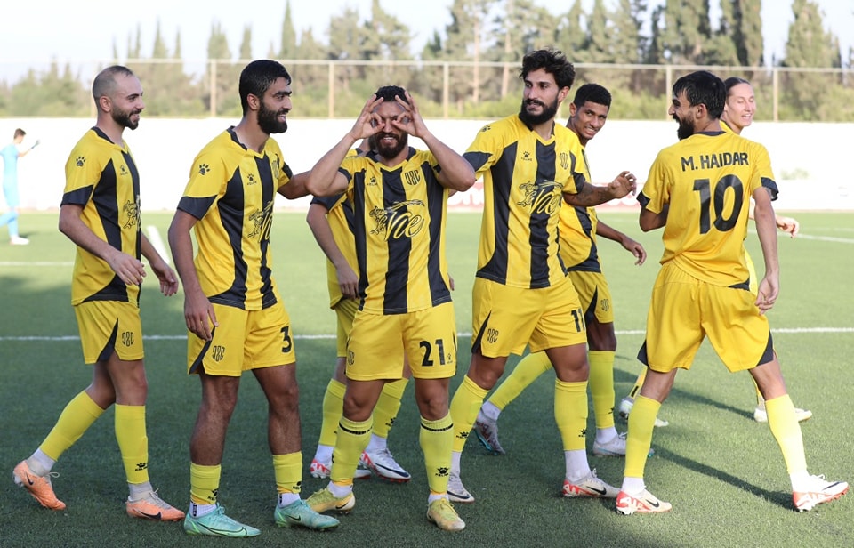 الدوري اللبناني لكرة القدم , المرحلة التاسعة : العهد ينفرد بالصدارة مؤقّتًا , والأنصار ثابت على عجزه التهديفي .