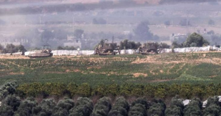 جيش الإحتلال يعلن فتح شارع صلاح الدين لعبور المدنيين نحو جنوب غزة