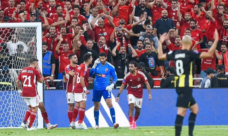 الأهلي المصري في الدّور النّصف نهائي من بطولة العالم للأندية .