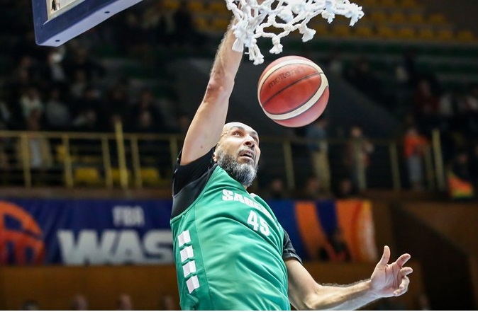 فوز أوّل للحكمة في بطولة ’’ وصل ’’ دوري سوبر غرب ءاسيا في كرة السلّة .